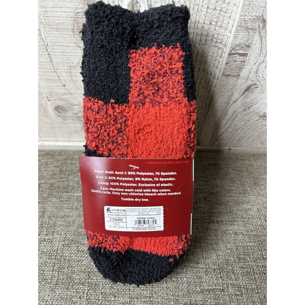 Wondershop Toddlers Super Soft Crew Fuzzy Socks Size 6-9 Puppy Santa Hat & Plaid - Picture 2 of 2